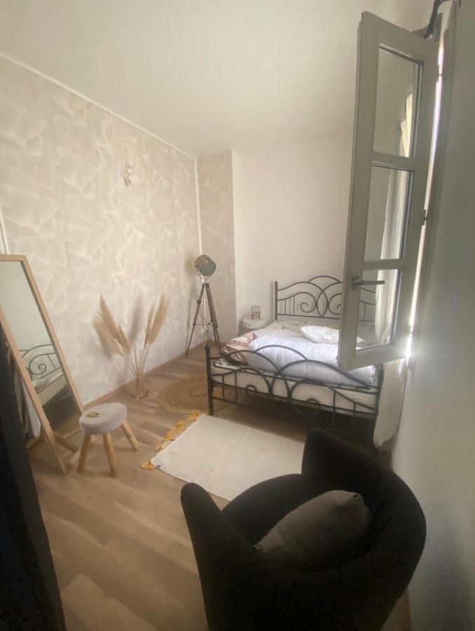 Quartier Cathedrale Cosy & Modern Apartment เบซิเยร์ ภายนอก รูปภาพ